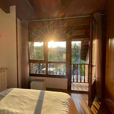 דירות אבילס La Santina Y Su Balcon מראה חיצוני תמונה
